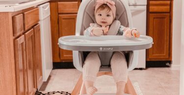 how to choose a high chair for baby