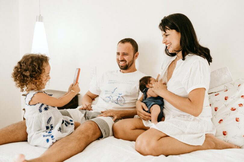 Why Fathers Should Spend Early Weeks With His Wife and New Born Baby infoparenting