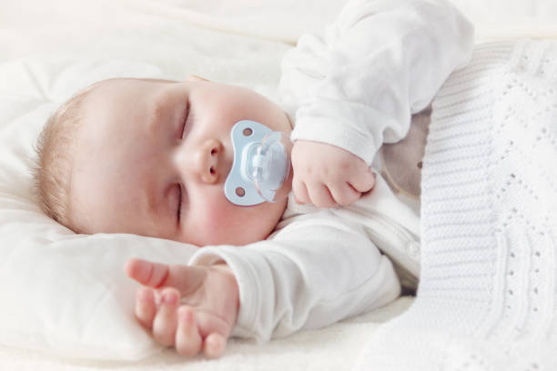 How To Keep Pacifier In Newborn Mouth